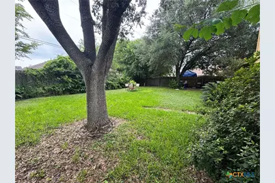 202 Vanessa Lane, Victoria, TX 77901 - Photo 22