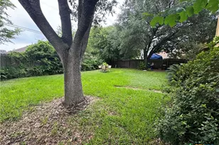 202 Vanessa Ln, Victoria, TX 77901 - Photo 22