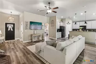 538 Melissa Ln, New Braunfels, TX 78130 - Photo 6
