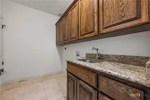 4350 Royal St, Salado, TX 76571 - Photo 34