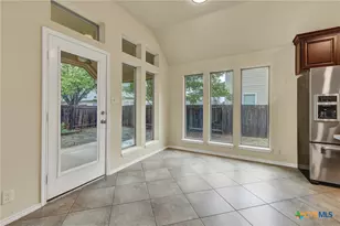 2985 Hidden Mdw, Seguin, TX 78155 - Photo 14