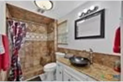 6072 County Road 122, Hallettsville, TX 77964 - Photo 6