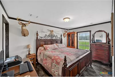 6072 County Road 122, Hallettsville, TX 77964 - Photo 44