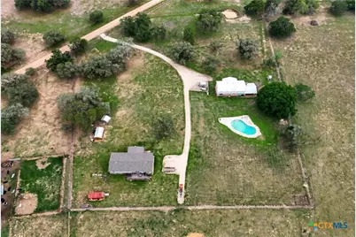 6072 County Road 122, Hallettsville, TX 77964 - Photo 28