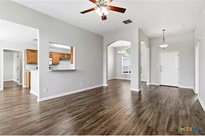 521 Woodlake Drive, Mcqueeney, TX 78123 - Photo 4