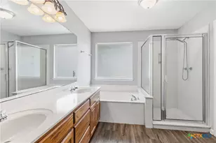 521 Woodlake Dr, Mcqueeney, TX 78123 - Photo 22