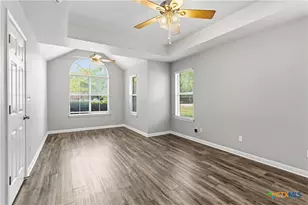 521 Woodlake Dr, Mcqueeney, TX 78123 - Photo 20