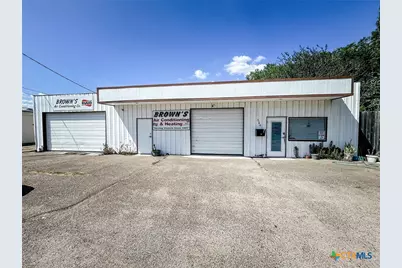 504 E Warren Avenue, Victoria, TX 77901 - Photo 1