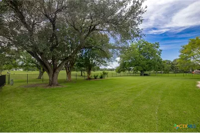 213 Tracy Lane, Victoria, TX 77904 - Photo 34