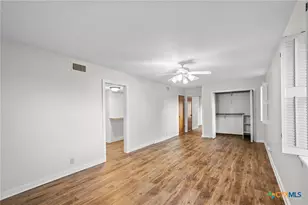 213 Tracy Ln, Victoria, TX 77904 - Photo 20