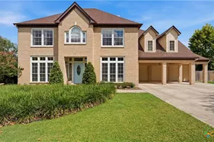 257 Las Brisas Blvd, Seguin, TX 78155 - Photo 1