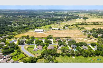 257 Las Brisas Boulevard, Seguin, TX 78155 - Photo 38