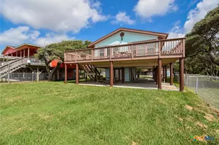 2116 W Bayshore Dr, Palacios, TX 77465 - Photo 44