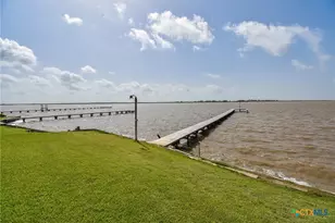 2116 W Bayshore Dr, Palacios, TX 77465 - Photo 48