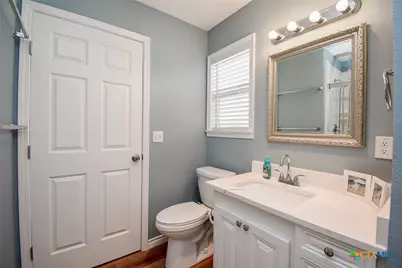 2116 W Bayshore Drive, Palacios, TX 77465 - Photo 30