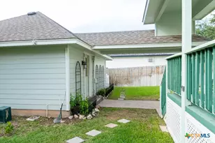 232 Village Commons Blvd, Georgetown, TX 78633 - Photo 8