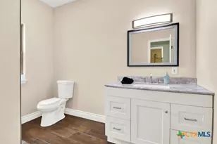 12090 Hunt Hill Rd, Rogers, TX 76569 - Photo 18