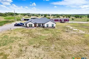 12090 Hunt Hill Rd, Rogers, TX 76569 - Photo 2