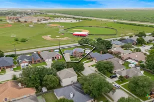 412 Cherrystone Cir, Victoria, TX 77904 - Photo 34