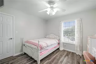 412 Cherrystone Cir, Victoria, TX 77904 - Photo 18