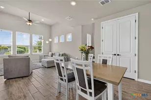 105 Harborside Dr, San Marcos, TX 78666 - Photo 14