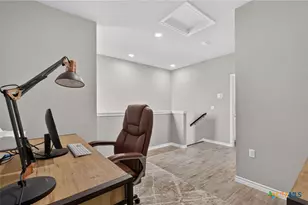 105 Harborside Dr, San Marcos, TX 78666 - Photo 22