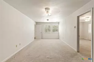101 E Edgewater Terrace, New Braunfels, TX 78130 - Photo 16