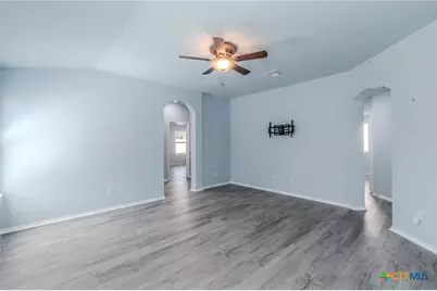 8715 Hidden Oaks Drive, Temple, TX 76502 - Photo 6