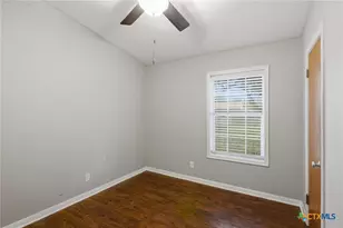 4605 Camellia St, Victoria, TX 77904 - Photo 14