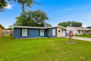 4605 Camellia St, Victoria, TX 77904 - Photo 2