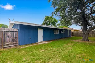 4605 Camellia St, Victoria, TX 77904 - Photo 18