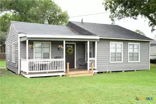 358 N Herbert St, Bloomington, TX 77951 - Photo 2