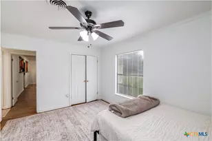140 Hillcrest Dr, Luling, TX 78648 - Photo 20