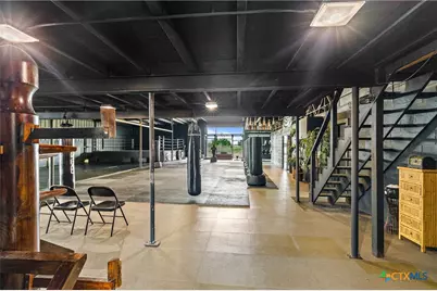 2507 West Loop, El Campo, TX 77437 - Photo 10