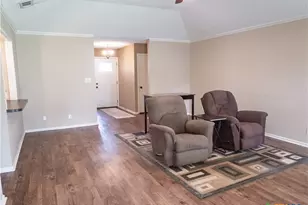 213 Taos Dr, Victoria, TX 77904 - Photo 12