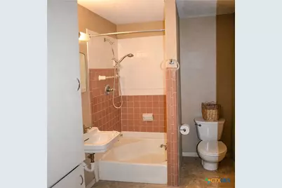 2004 Navidad Street, Victoria, TX 77901 - Photo 16