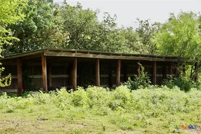 000 Briggs Boulevard, Victoria, TX 77904 - Photo 10