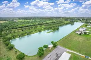 227 Ski Plex Dr, Seguin, TX 78155 - Photo 40