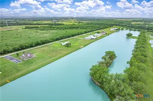 227 Ski Plex Dr, Seguin, TX 78155 - Photo 4