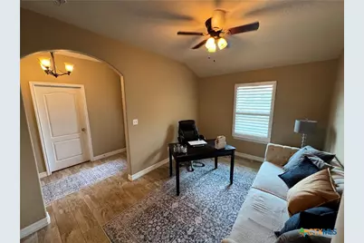 207 Secretariat Drive, Victoria, TX 77901 - Photo 22