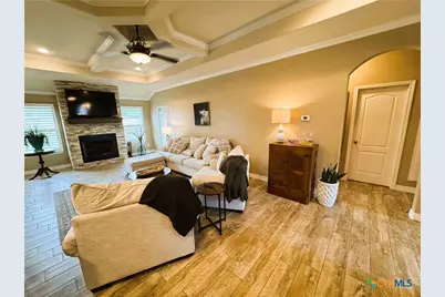 207 Secretariat Drive, Victoria, TX 77901 - Photo 4