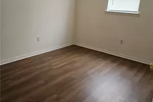 102 E Avenue A, Copperas Cove, TX 76522 - Photo 8