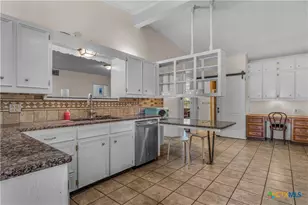 4337 Cedar Mountain Dr, Waco, TX 76708 - Photo 4
