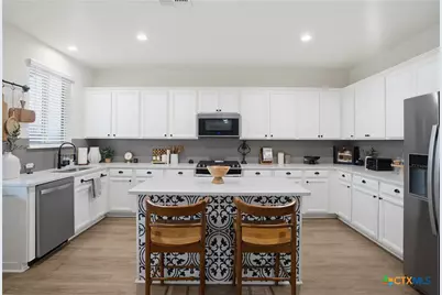 624 Reinhardt Boulevard, Georgetown, TX 78626 - Photo 10