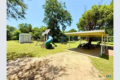 250 Robertson Street, Lolita, TX 77971 - Photo 26