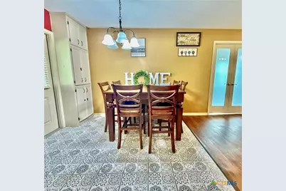203 W Koether Street, Shiner, TX 77984 - Photo 12