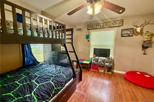 203 W Koether St, Shiner, TX 77984 - Photo 26