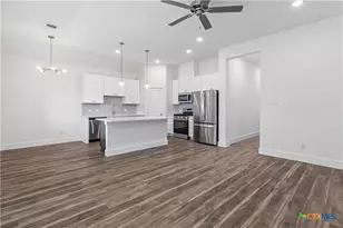 312 Cardinal Dr, Port Lavaca, TX 77979 - Photo 16