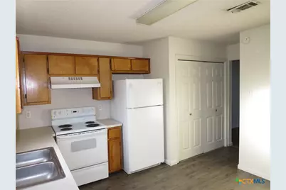 142 Wolf Road #A, Copperas Cove, TX 76522 - Photo 4