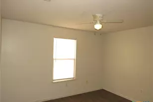 142 Wolf Rd, Copperas Cove, TX 76522 - Photo 8